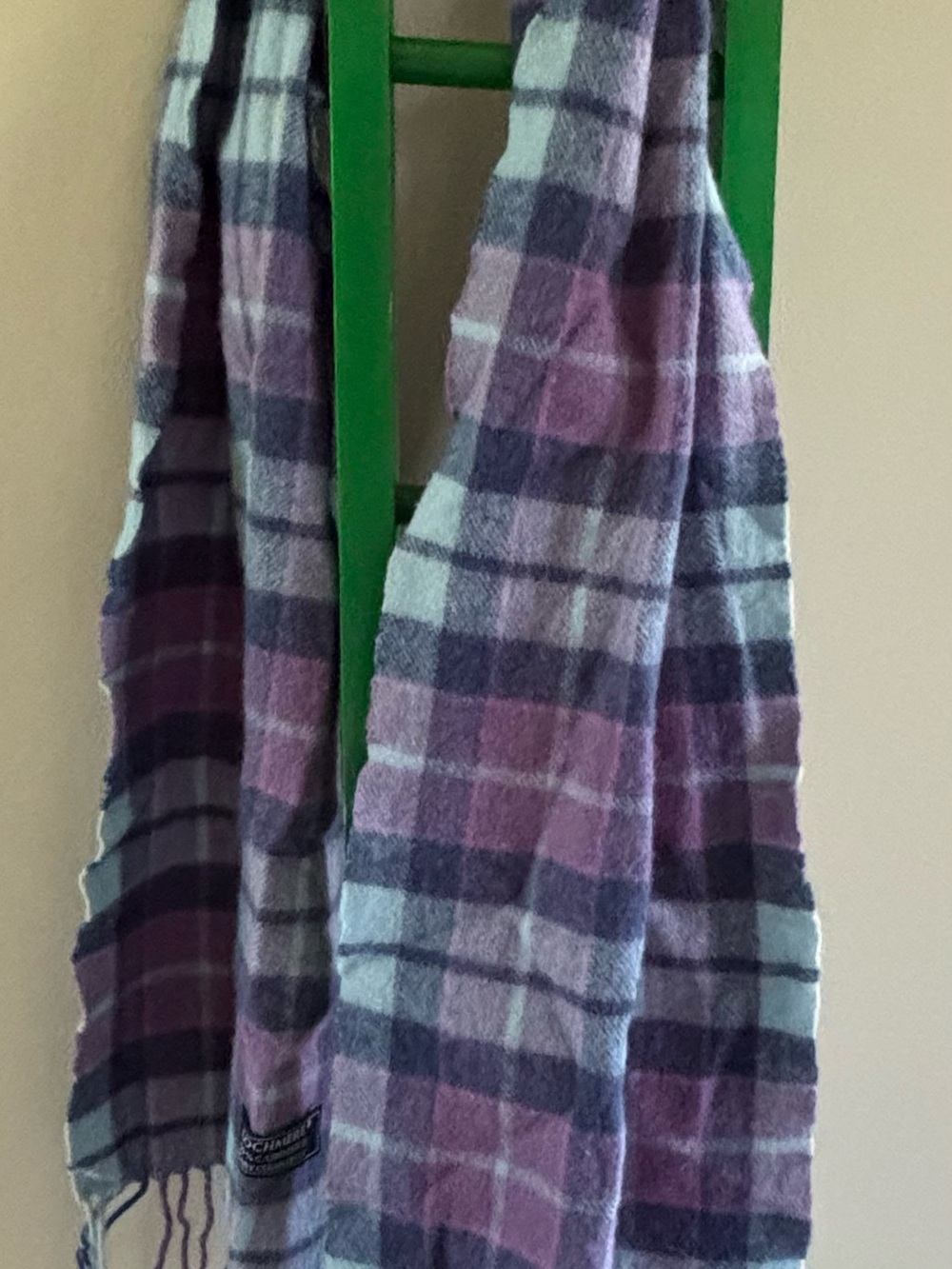 Cashmere scarf